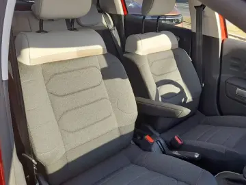 Citroen C3 MAX 1.2 Puretech 110 EAT6 - demo car - garantie