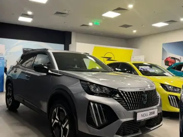 Peugeot 2008 e-DCS6 MHEV Allure 145 CP Hybrid