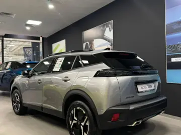 Peugeot 2008 e-DCS6 MHEV Allure 145 CP Hybrid