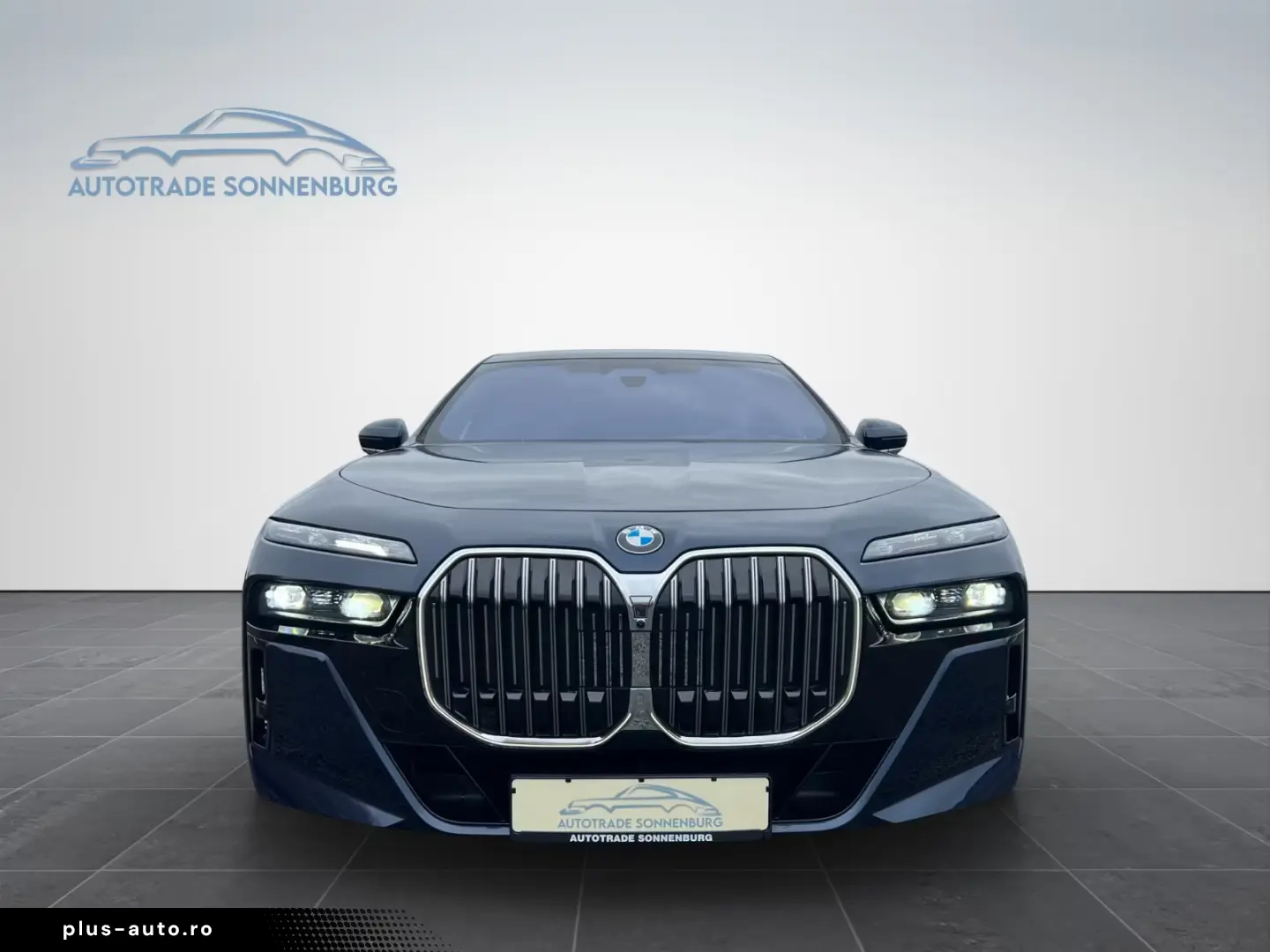 BMW 740 d xDrive M Sport TV HUD AHK B&W PANO