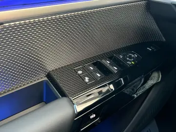 BMW 740d xDrive M Sport Pro SkyPano DA PA Prof B&W