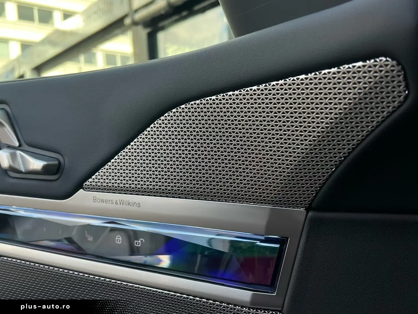 BMW 740d xDrive M Sport Pro SkyPano DA PA Prof B&W