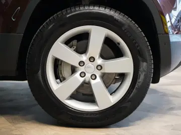 Land Rover Defender D300 130 FIRST-EDITION TOW