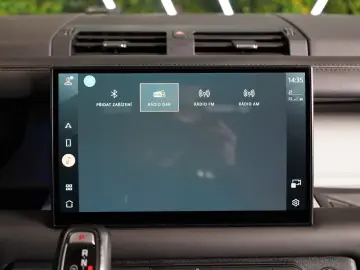 Land Rover Defender D300 130 FIRST-EDITION TOW