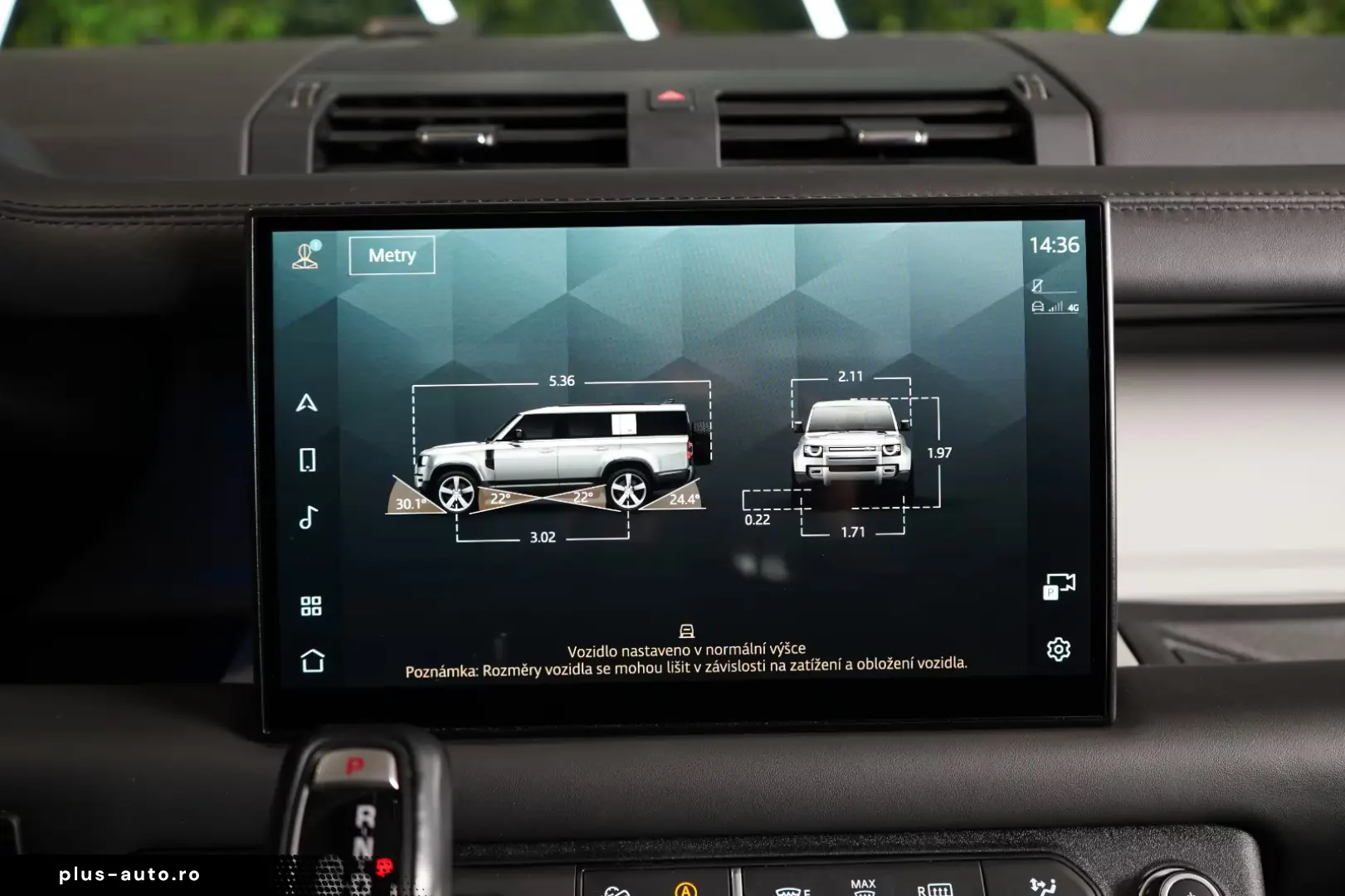 Land Rover Defender D300 130 FIRST-EDITION TOW