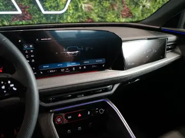 Audi Q5 2.0 TDI SB QUATTRO 360 MATRIX