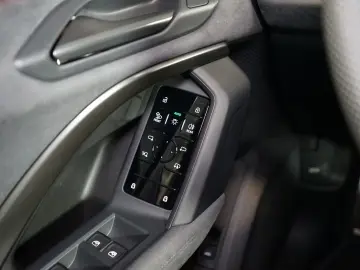 Audi Q5 2.0 TDI SB QUATTRO 360 MATRIX