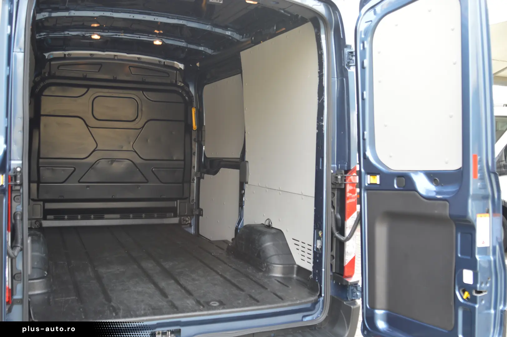FORD E TRANSIT N1 L2H2 Masa max 3500KG