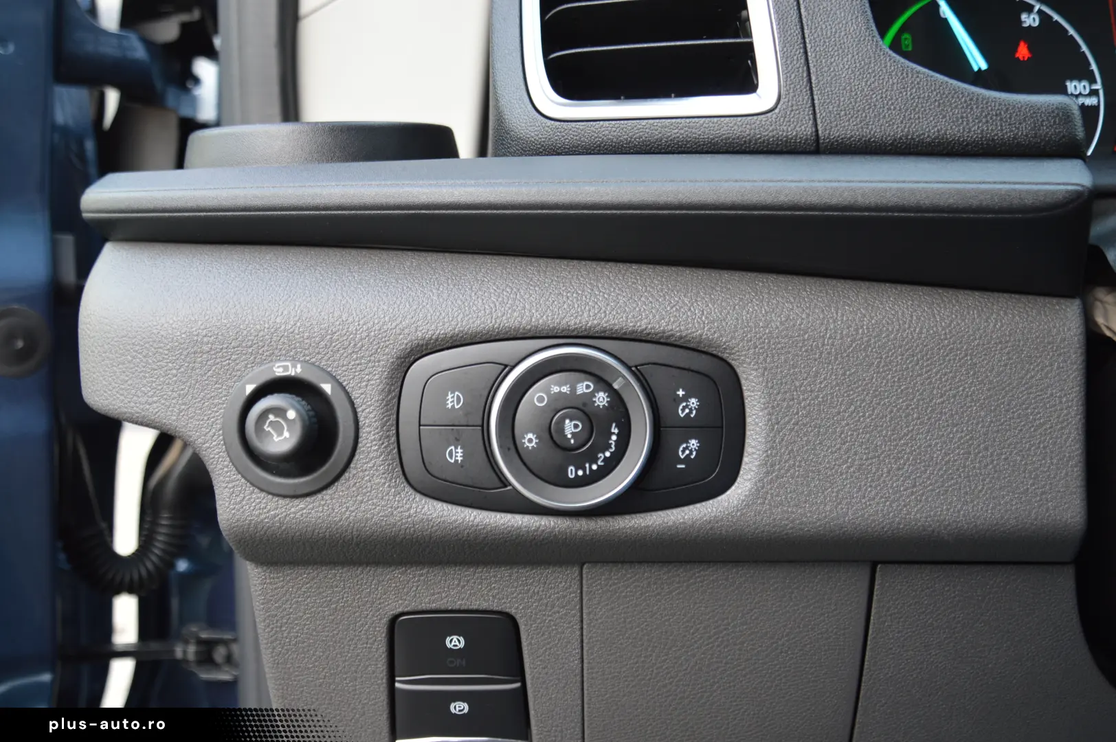 FORD E TRANSIT N1 L2H2 Masa max 3500KG