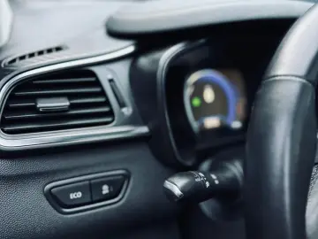 RENAULT KADJAR   FAB 10-2016   1.5 DCI 110 CP   Euro 6