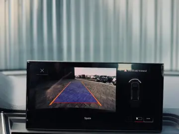 AUDI Q5 50 TFSI e QUATTRO   FAB 09.2021   2.0 PLUG IN