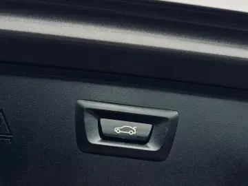 BMW 520D F11   FAB 04.2013  2.0 Diesel 184CP   EURO 5