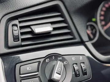 BMW 520D F11   FAB 04.2013  2.0 Diesel 184CP   EURO 5