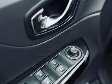 RENAULT CAPTUR   FAB 11.2015   1.5 DIESEL 90CP