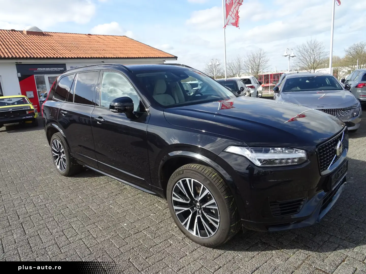 Volvo XC 90 Plus Dark Hyb AWD 360  Pano AHK Acc HeadUp