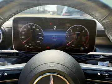 MERCEDES C CLASS AMG