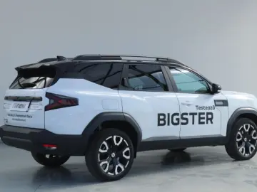 DACIA BIGSTER 1.8 Hybrid 155 Journey
