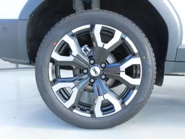 DACIA BIGSTER 1.8 Hybrid 155 Journey