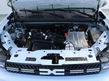 DACIA BIGSTER 1.8 Hybrid 155 Journey