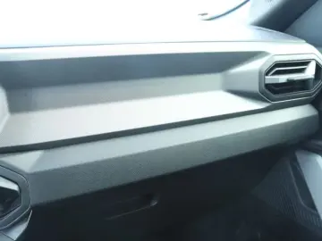 DACIA BIGSTER 1.8 Hybrid 155 Journey