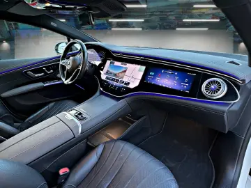 MERCEDES-BENZ EQS 580 4MATIC AMG Line