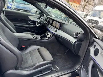 MERCEDES-BENZ E 300 Coupe 9G 2X AMG LINE PANORAMA MB…