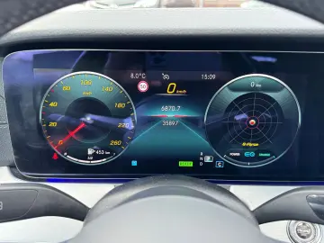 MERCEDES-BENZ E 300 Coupe 9G 2X AMG LINE PANORAMA MB…