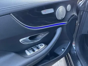 MERCEDES-BENZ E 300 Cabriolet AMG AirBodyC Burm FAP Keyless