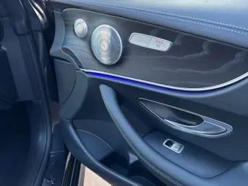 MERCEDES-BENZ E 300 Cabriolet AMG AirBodyC Burm FAP Keyless