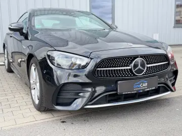 MERCEDES-BENZ E 300 Coupé AMGLine Burmester Kessy 1.…