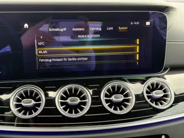 MERCEDES-BENZ E 300 Coupé AMGLine Burmester Kessy 1.…