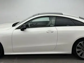 MERCEDES-BENZ E 300 Coupe AMG NIGHT PANO BURMESTER-3…