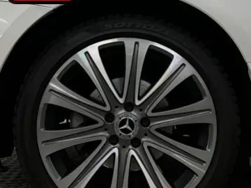 MERCEDES-BENZ E 300 Coupe AMG NIGHT PANO BURMESTER-3…