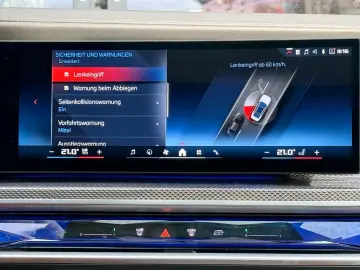 BMW M760e xDrive  Vollausstattung FULL Unfallfrei