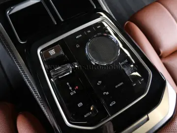 BMW M760 e xDr.ExecLounge.AHK.PanoSkyLounge.FondEnt.