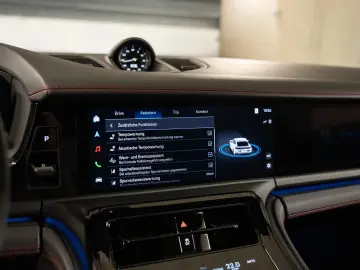 PORSCHE Panamera GTS Beifahrerdisplay Standheizung