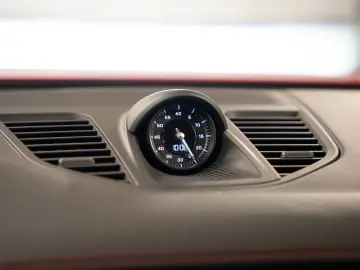 PORSCHE Panamera GTS Beifahrerdisplay Standheizung