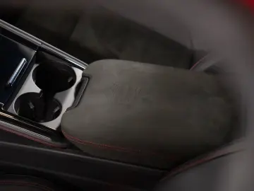 PORSCHE Panamera GTS Beifahrerdisplay Standheizung