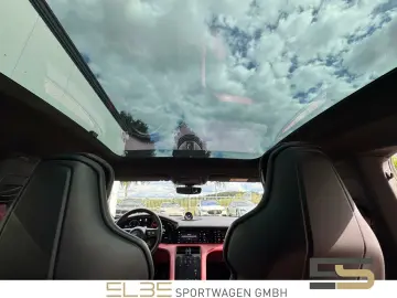 PORSCHE Taycan Turbo GARANTIE 05 26 PANO BOSE MATRIX 360