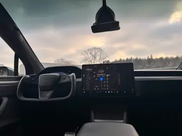 TESLA MODEL X PLAID   ENHANCED AP   6SEAT   22INCH