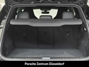 PORSCHE Macan 4 Surround-View BOSE ACC