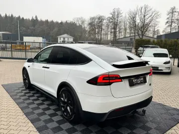 TESLA MODEL X PLAID   HARWARE 4   6SEAT   CYBERSTREAM