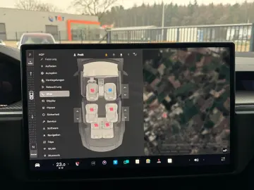 TESLA MODEL X PLAID   HARWARE 4   6SEAT   CYBERSTREAM