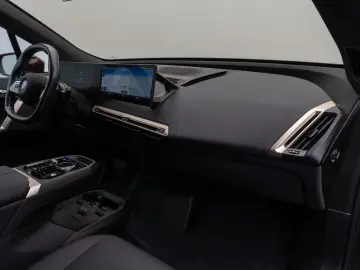 BMW iX xD40 360  DAB H K ACC Komfort Sport 22Zoll