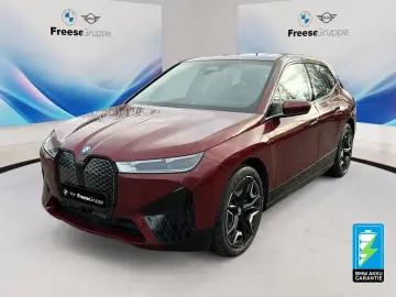 BMW iX xDrive40 SPORTPAKET 22 ZOLL LED KAMERA NAVI