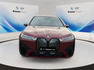 BMW iX xDrive40 SPORTPAKET 22 ZOLL LED KAMERA NAVI