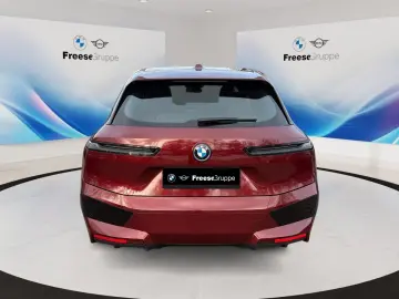 BMW iX xDrive40 SPORTPAKET 22 ZOLL LED KAMERA NAVI