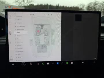 TESLA MODEL X PLAID   HARWARE 4   6SEAT   CYBERSTREAM