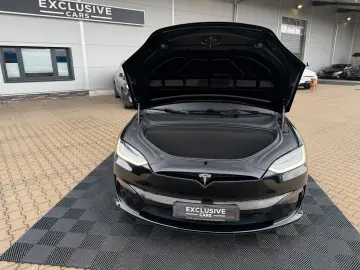 TESLA MODEL X PLAID   HARWARE 4   6SEAT   CYBERSTREAM