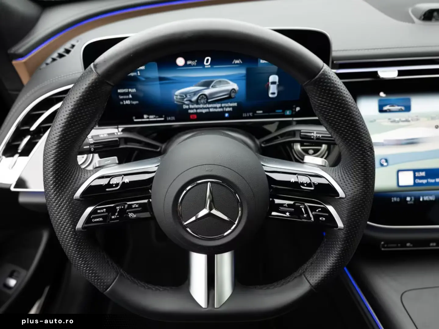 Mercedes-Benz E 200 4M AMG-Sport Super Pano Night 20